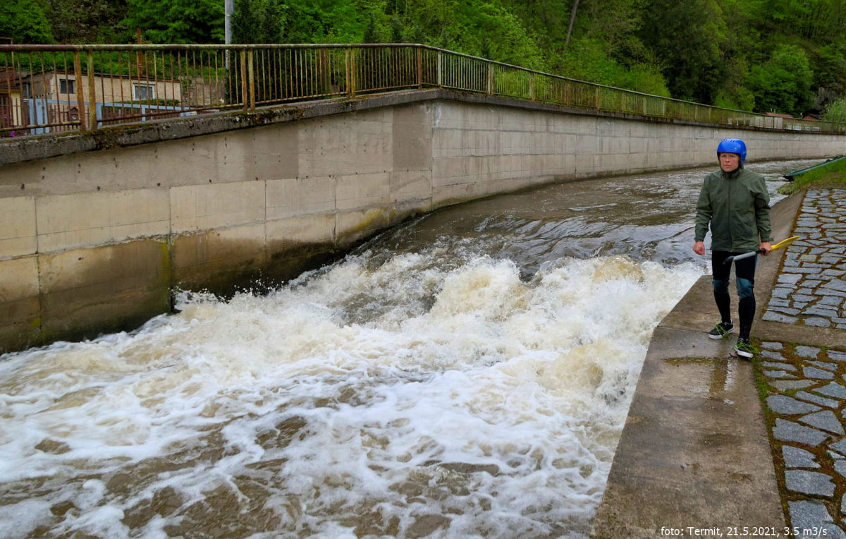 rkm. 0,6 Kamenný zához Štěchovice