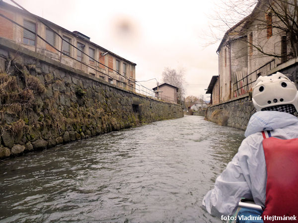 Všechny stupínky v navigacích jsou sjízdné Všechny stupínky v navigacích jsou sjízdné