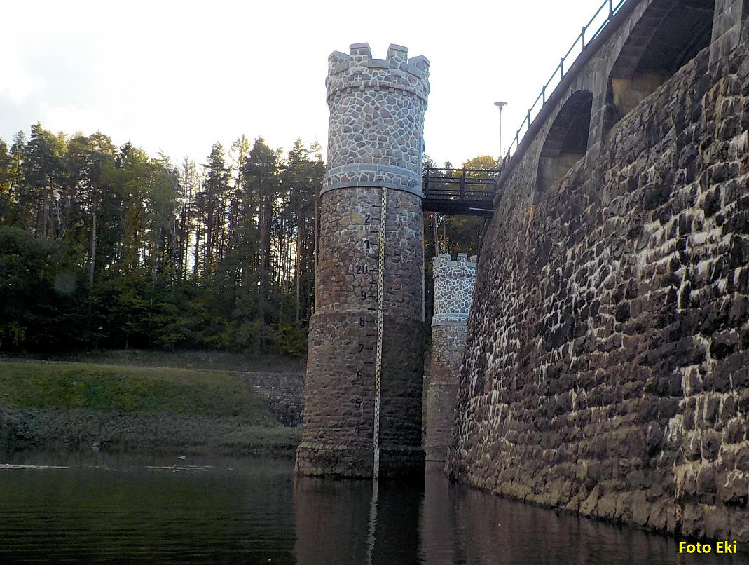 rkm. 40,5 Přehrada Pařížov
